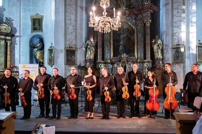 Za poklady Broumovska, Orchestr Beliczay