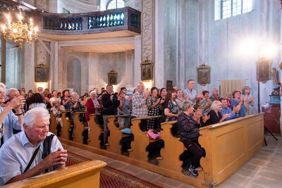 Za poklady Broumovska, Orchestr Beliczay