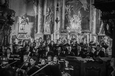 Za poklady Broumovska, Filharmonie Hradec Králové, Kühnův smíšený sbor