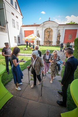 Za poklady Broumovska