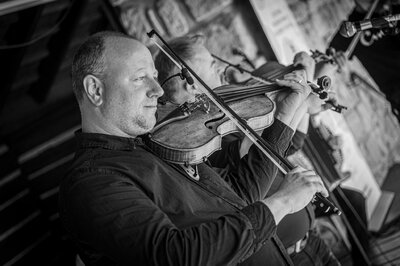 Cimbálová muzika Milana Broučka