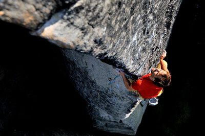 Chrámové stěny - Tsunami, foto Pepe Piechowicz
