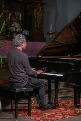 Matthias Kirschnereit