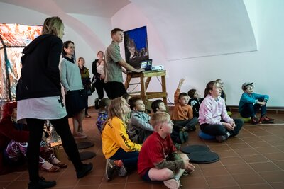 Olga Paštéková / Mezisvěty, Foto: Martin Máslo, Dětská galerie Lapidárium