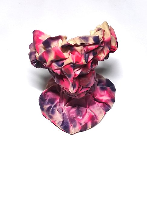 Fixy, pastelky, voskovky a rezavý hřebík s sebou