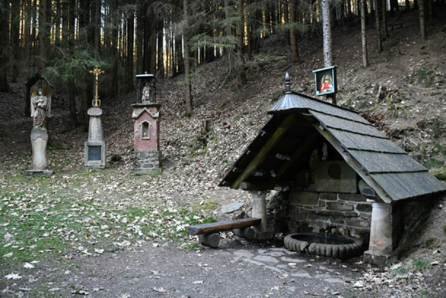 Geovýlet za Zbečnickými chleby i starými bunkry