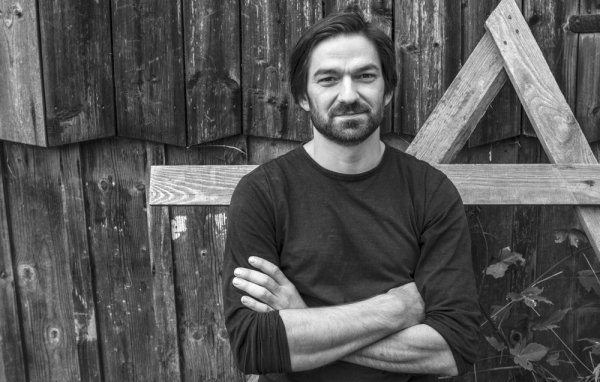 Listopad: Magdalena Zarębska, Ondřej Nezbeda